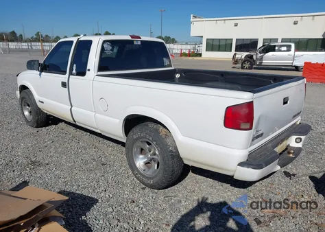 2000 Chevrolet S-10 Ls из США, поврежденный, VIN 1GCCS1951Y8238822